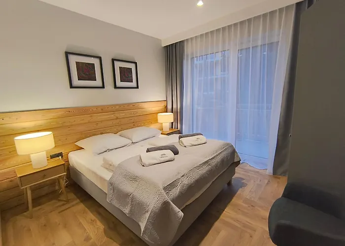 Gorska Pasja מלון דירות *