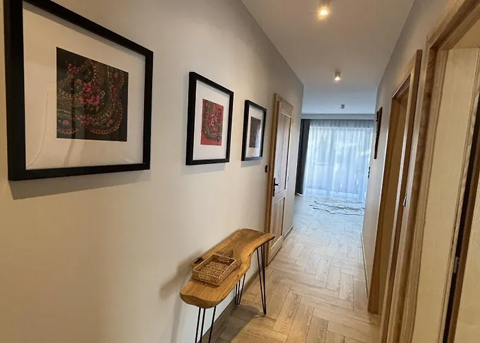 Gorska Pasja מלון דירות